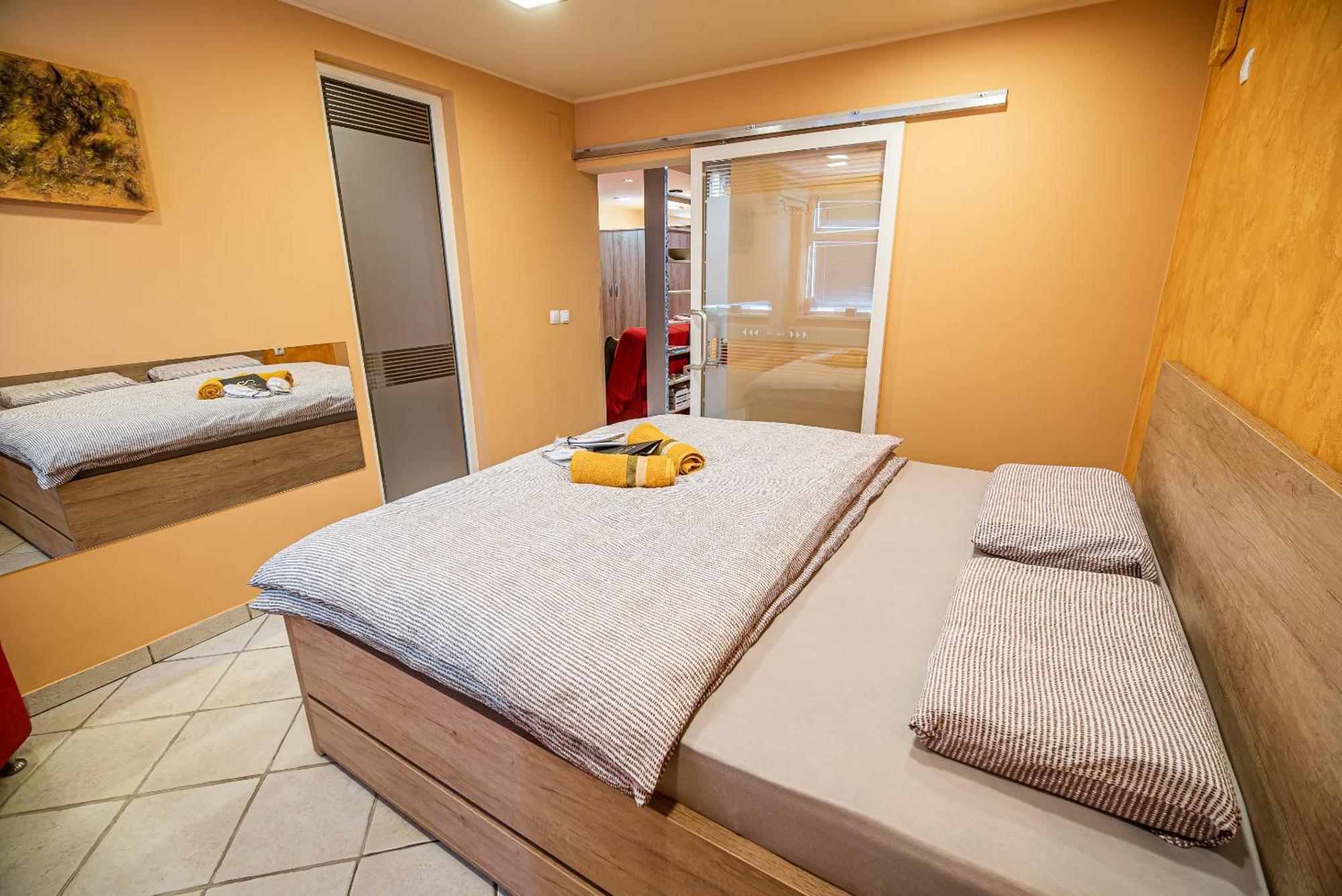 Lux Living Apartments Budic Near Terme Catez Brežice Habitación foto