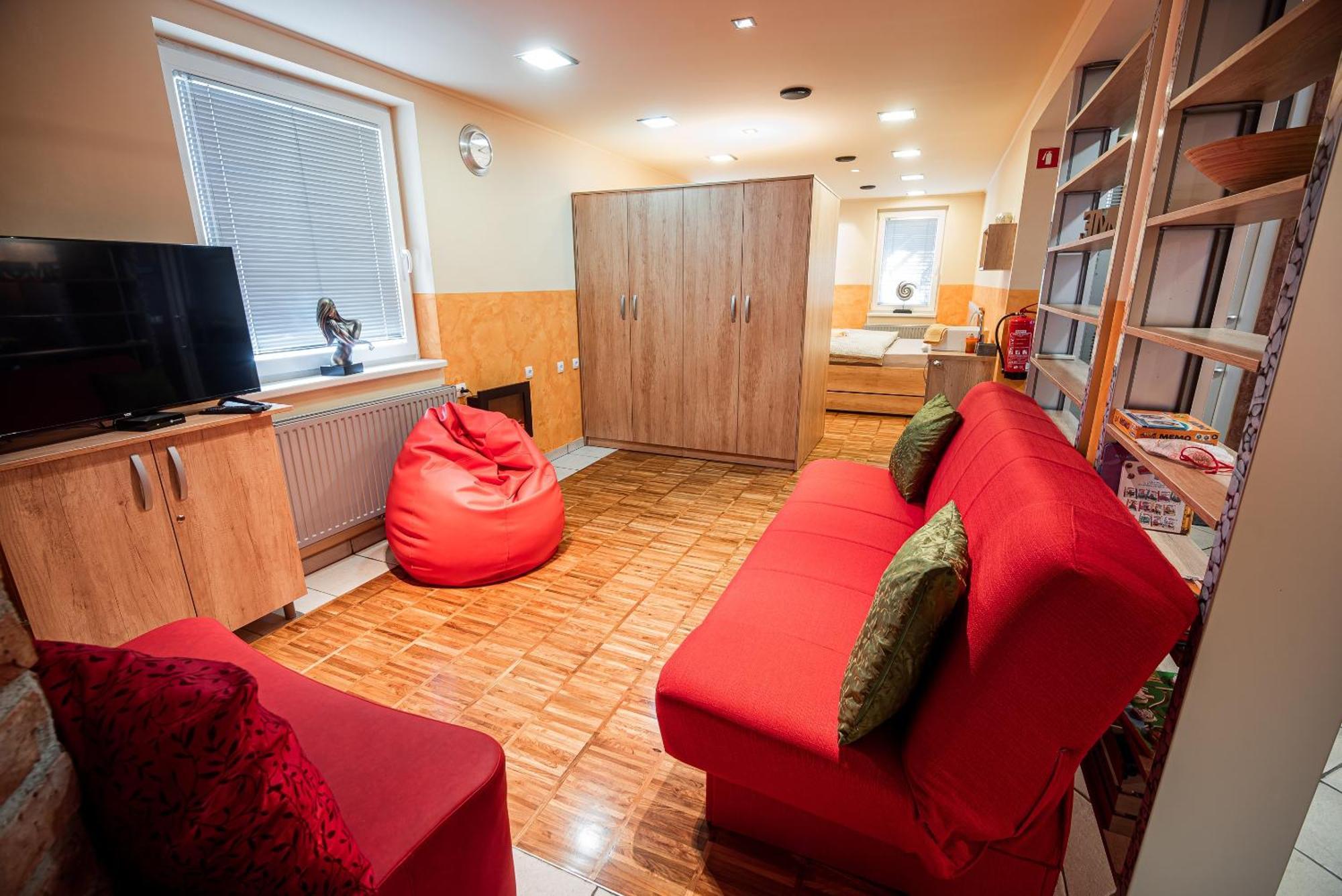 Lux Living Apartments Budic Near Terme Catez Brežice Habitación foto