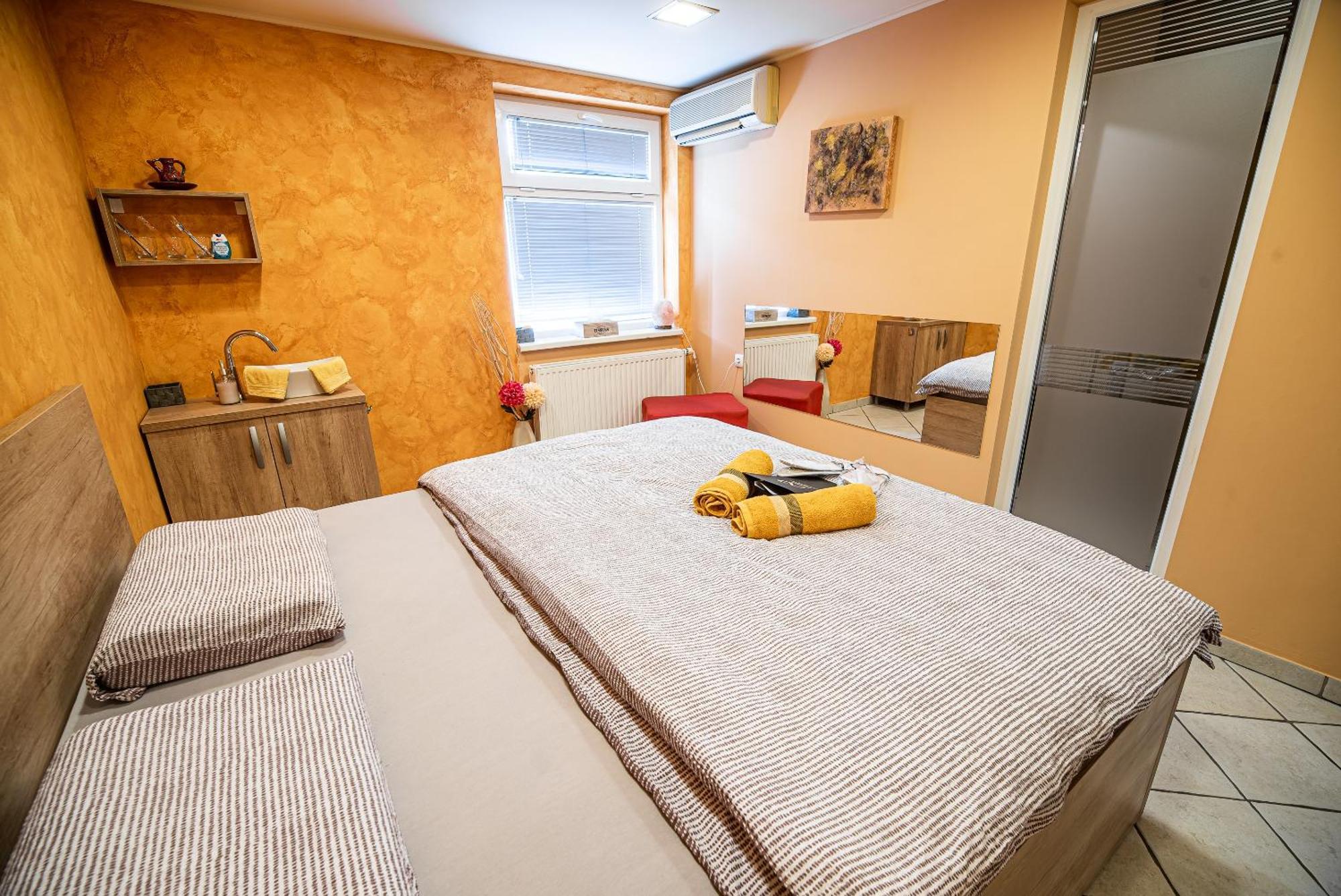 Lux Living Apartments Budic Near Terme Catez Brežice Habitación foto